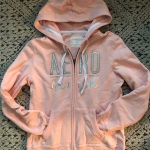 Aero M zip up